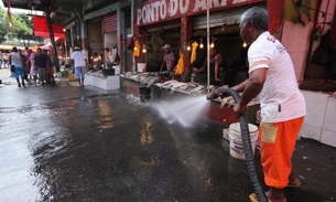 Comércio irregular no beco Santa Luiza é desmontado pela prefeitura
